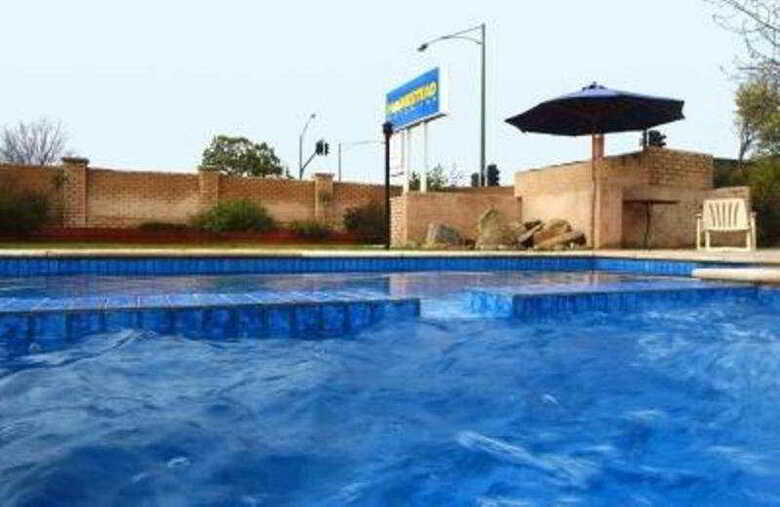 Hotel Homestead Motor Inn