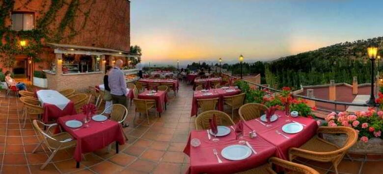 Hotel Alixares