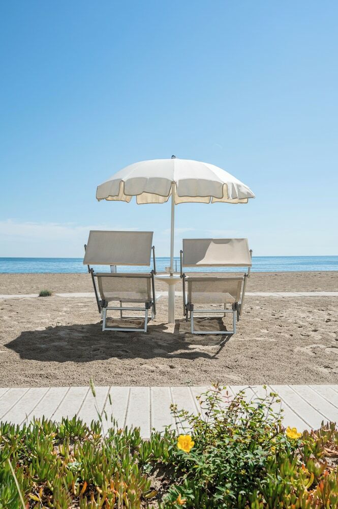 Hotel Mosaico Beach Resort