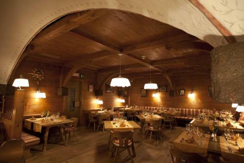 Hotel Ruster Resort