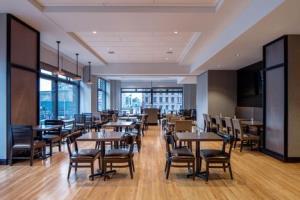 Hotel Embassy Suites By Hilton Minneapolis Downtown