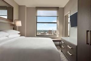 Hotel Embassy Suites By Hilton Minneapolis Downtown