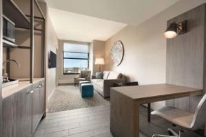 Hotel Embassy Suites By Hilton Minneapolis Downtown