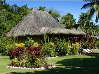 Hotel Qamea Resort  Spa