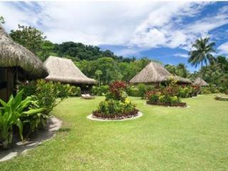 Hotel Qamea Resort  Spa