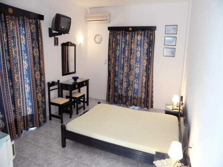 Hotel Anna Zisimos Rooms