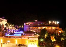 Hotel Clarion Suites Roatan At Pineapple Villas