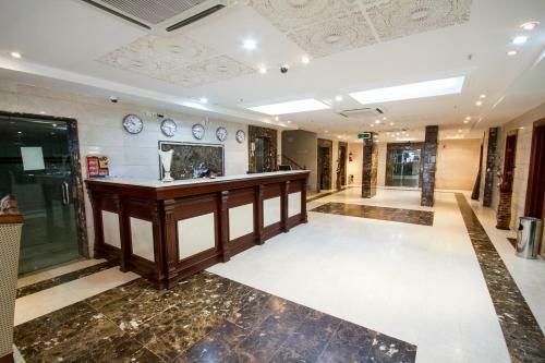 Apartamento Ayoon Almmlaka Hotel Suites