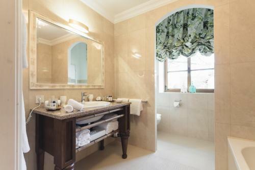 Hotel Schloss Thalheim