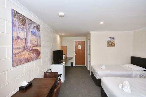 Inglewood Motel And Caravan Park Victoria