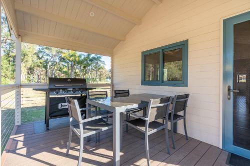 Big4 Tasman Holiday Parks - Racecourse Beach
