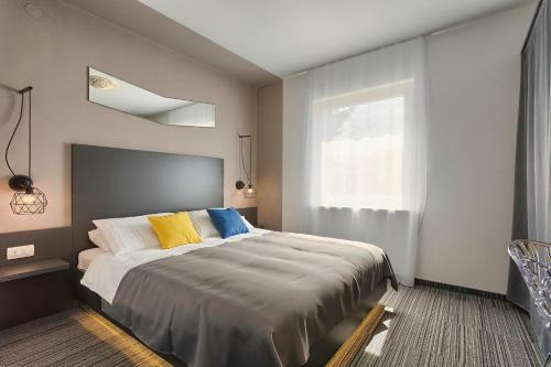 Apartments Astinian