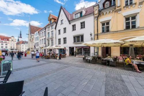 Tallinn City Apartments - Town Hall Square