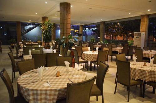 Mensvic Grand Hotel
