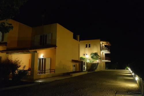 Apartamento Maria's Filoxenia Suites