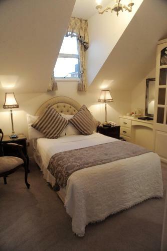 Hostal The Blarney Stone Guesthouse