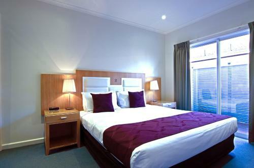 Aparthotel The Buckingham Serviced Apartment