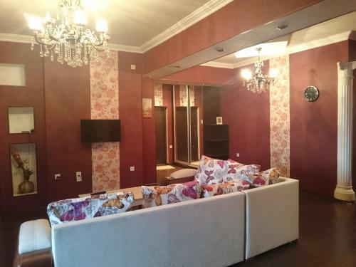 Apartment On Xudu M?mm?dov 36