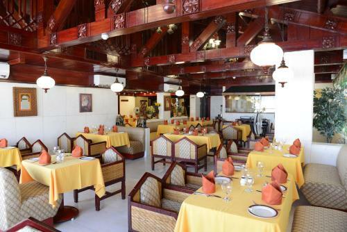 Al Hambra Hotel