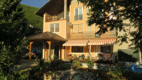 Villa Artemida