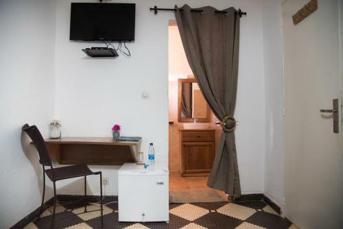 Bed & Breakfast Umoja Guesthouse II