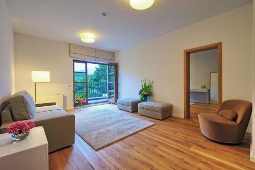 Villa Cherry Orchard Residence