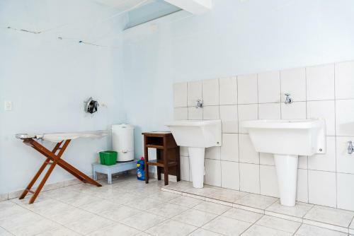Hostal Centro De Forma��o Sagrada Fam�lia