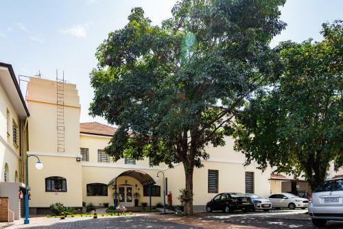 Hostal Centro De Forma��o Sagrada Fam�lia