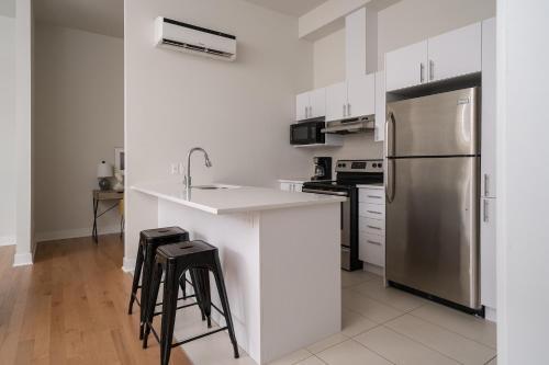 Apartment On Rue De La Visitation 201