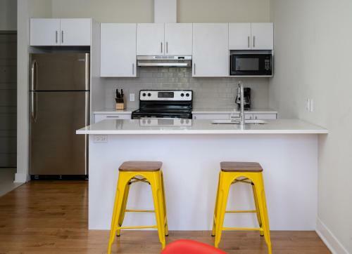 Apartment On Rue De La Visitation 201