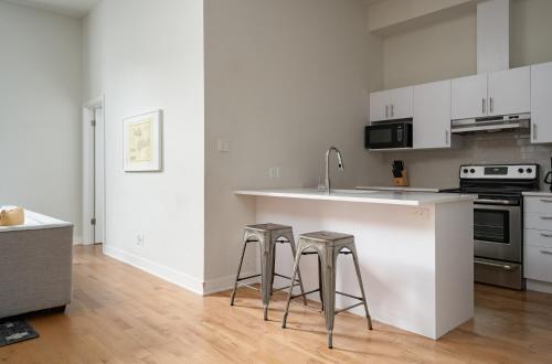 Apartment On Rue De La Visitation 201