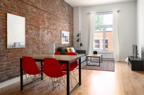 Apartment On Rue De La Visitation 201