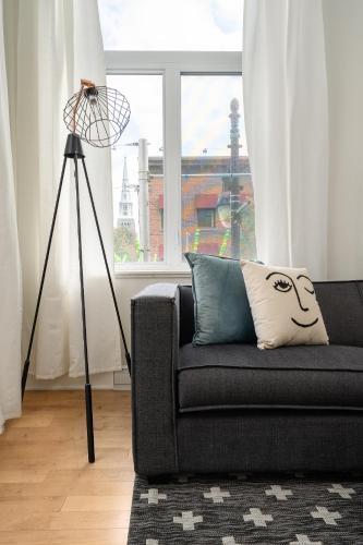 Apartment On Rue De La Visitation 201