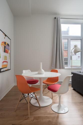 Apartment On Rue De La Visitation 201