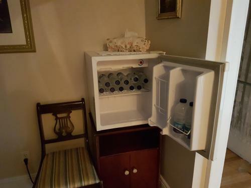 Bed & Breakfast Le Chateau D'acadie