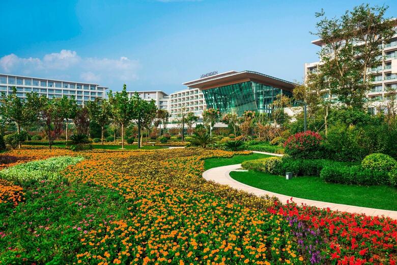 Hotel Le Meridien Qingdao West Coast Resort