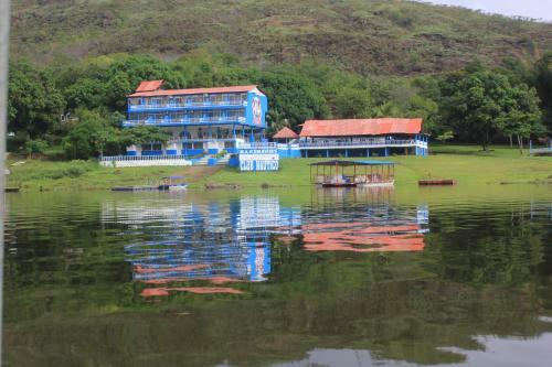 Hotel Marineros Club Nautico