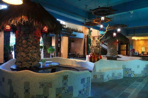Posada Forest Inn Ri Yue Bay Surf Branch