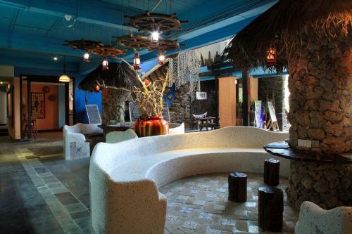 Posada Forest Inn Ri Yue Bay Surf Branch