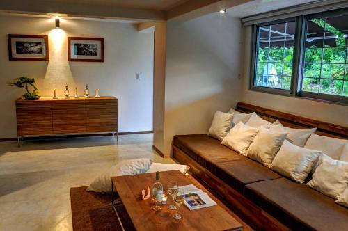 Hotel Moana Surf Resort
