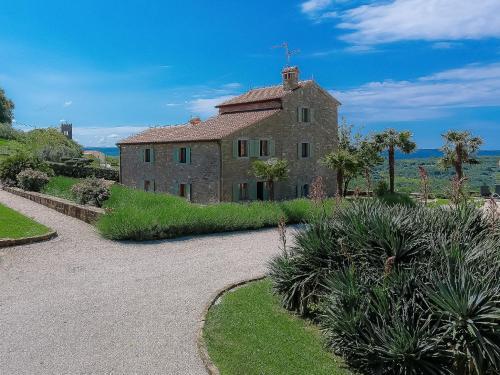 Country House Buje 5711