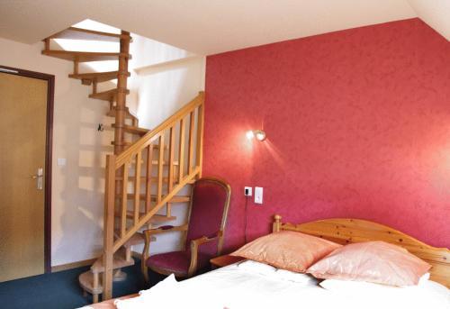 Hotel De La Poste - Logis De France