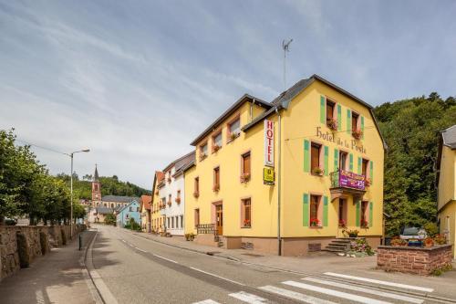 Hotel De La Poste - Logis De France