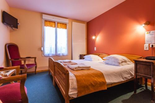 Hotel De La Poste - Logis De France