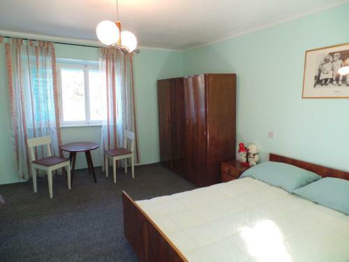 Two-bedroom Holiday Home In Nedescina I