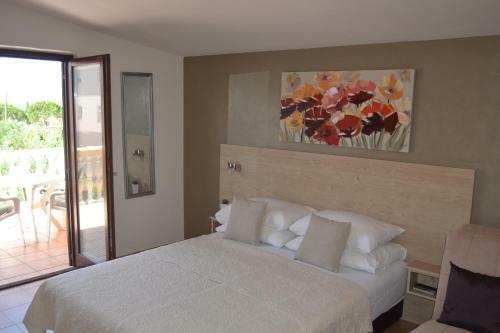 Hostal Apartments & Rooms Kustura