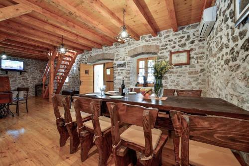 Holiday Home Sudinjevi Dvori