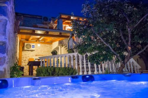 Holiday Home Sudinjevi Dvori