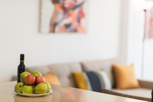 Sea N' Rent Hayarkon Sunny Beach Apartments