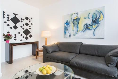 Sea N' Rent Hayarkon Sunny Beach Apartments